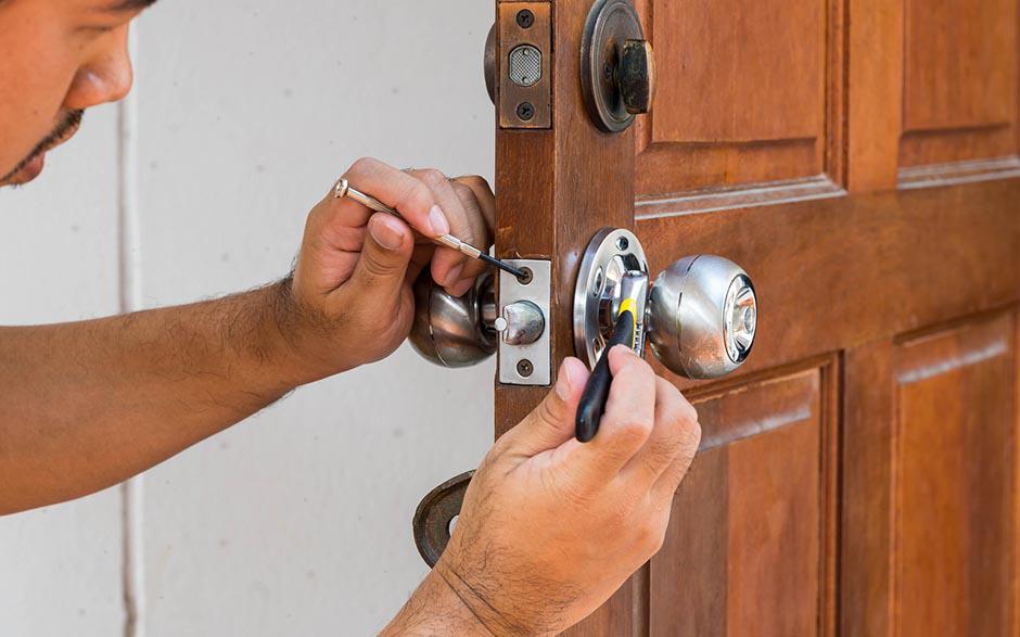 tarifs serrurier ouverture de porte Clichy